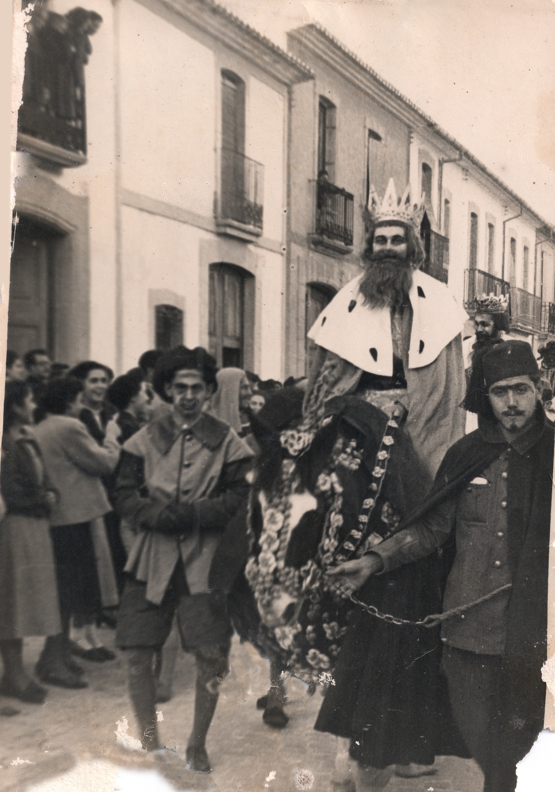 1954-Reis-Miguel Moncho-Eduardo Maricarlos i Paco Soler Llacer-recta.jpg